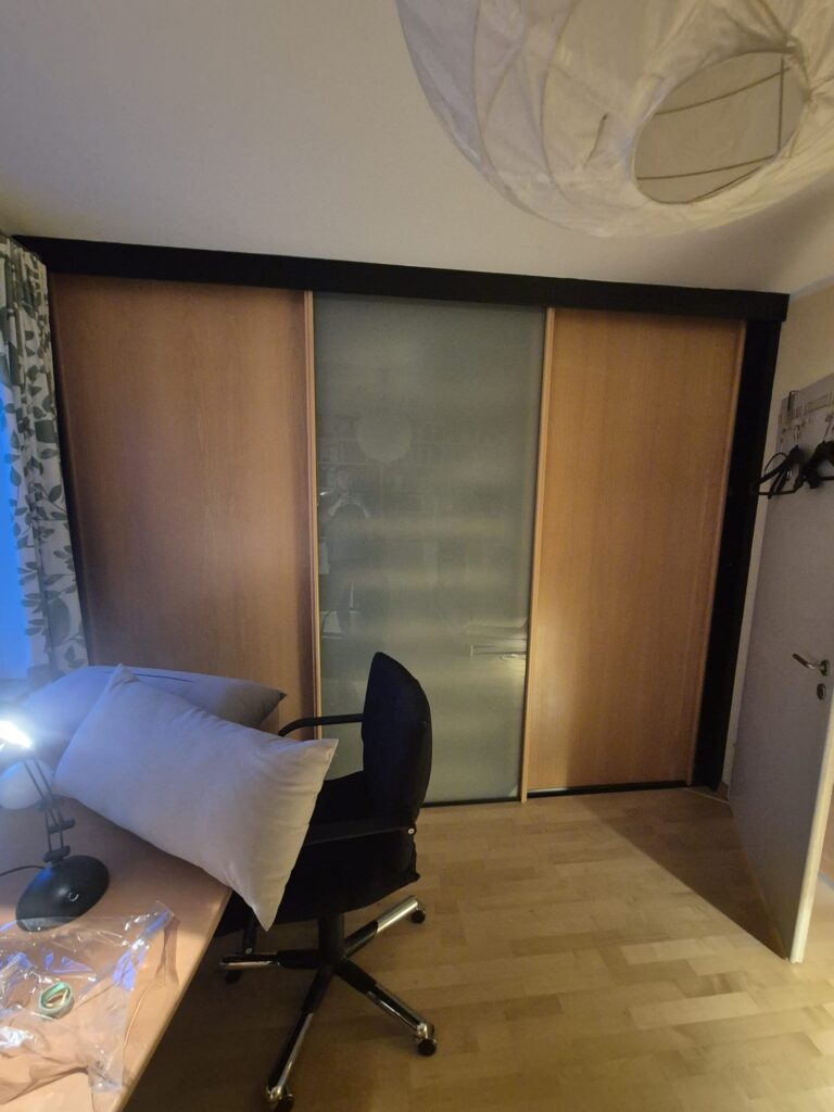 Buro raum entrümpeln nachher