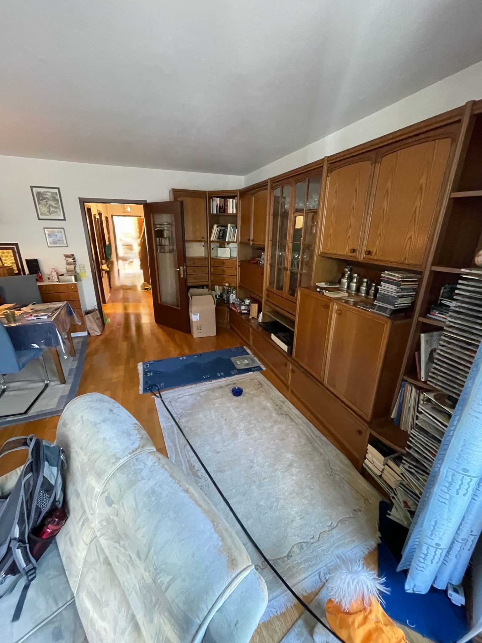 Entrümpelungen in München wohnzimmer nacher